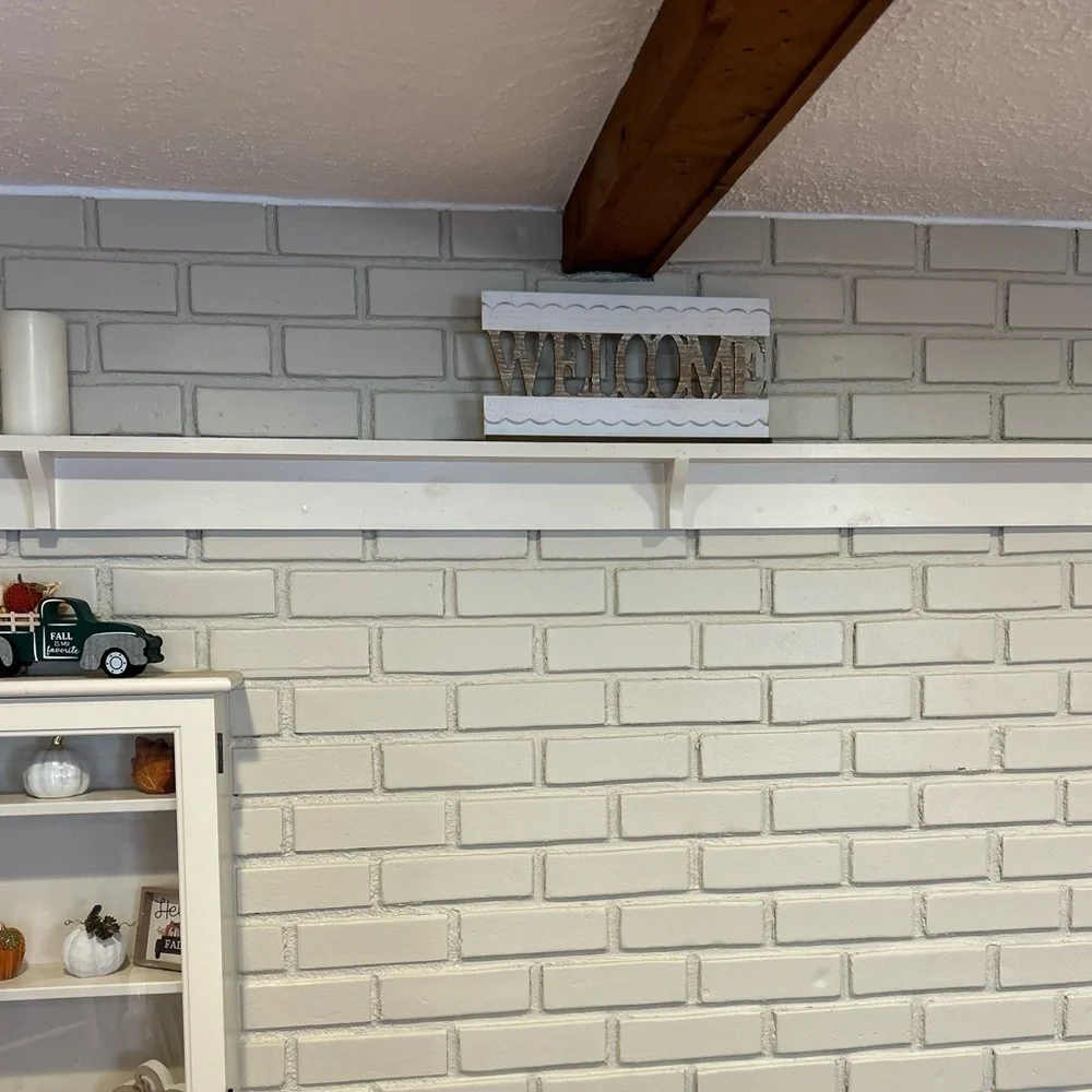 Wooden Welcome sign